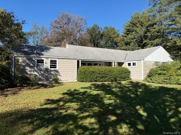 416 9th Avenue , East Northport, NY 11731