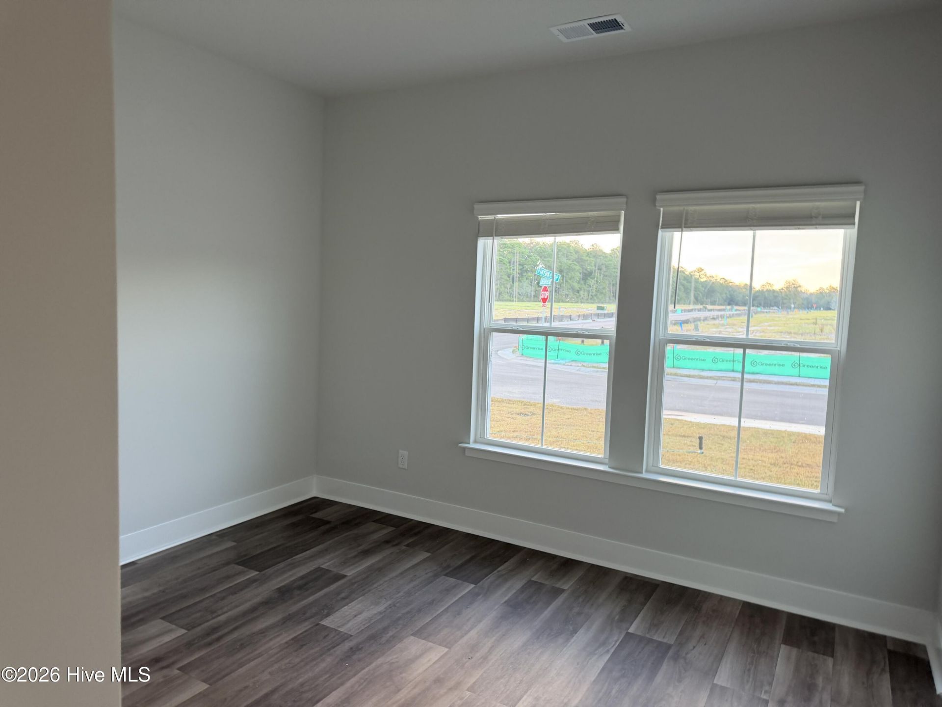 866 Pinyon Loop Sw Photo 7