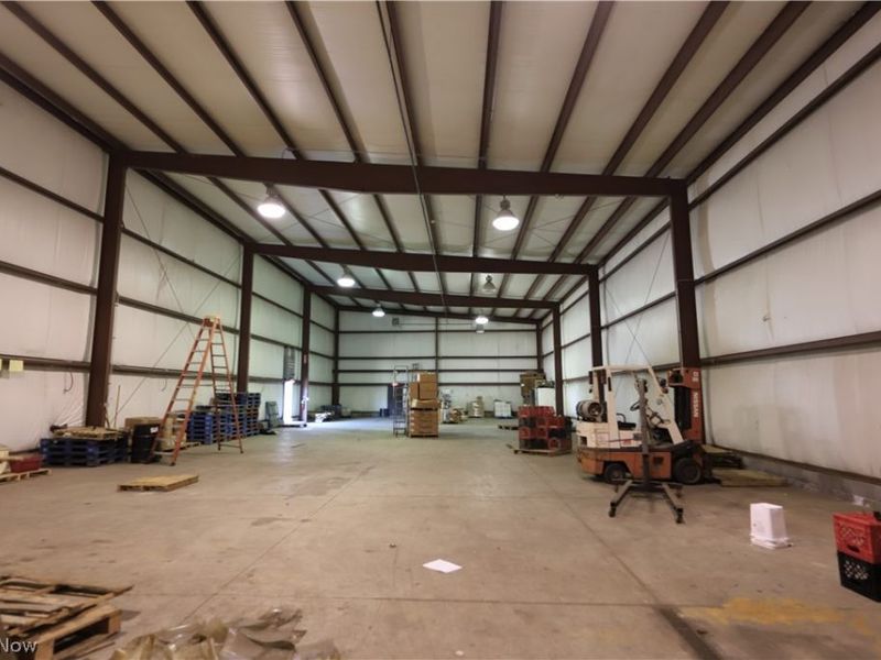 123 Gateway Boulevard N, Elyria, OH 44035 Photo 5
