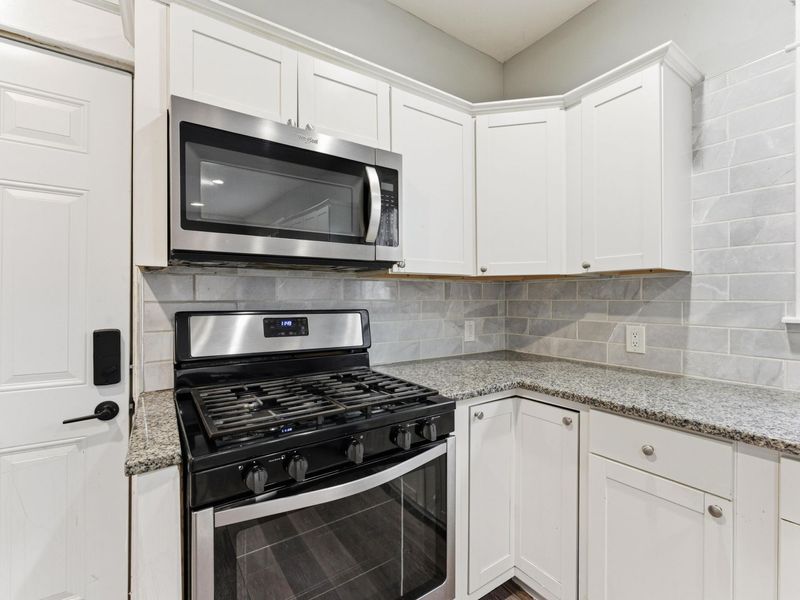 205 S Princeton Avenue , Columbus, OH 43223 Photo 13
