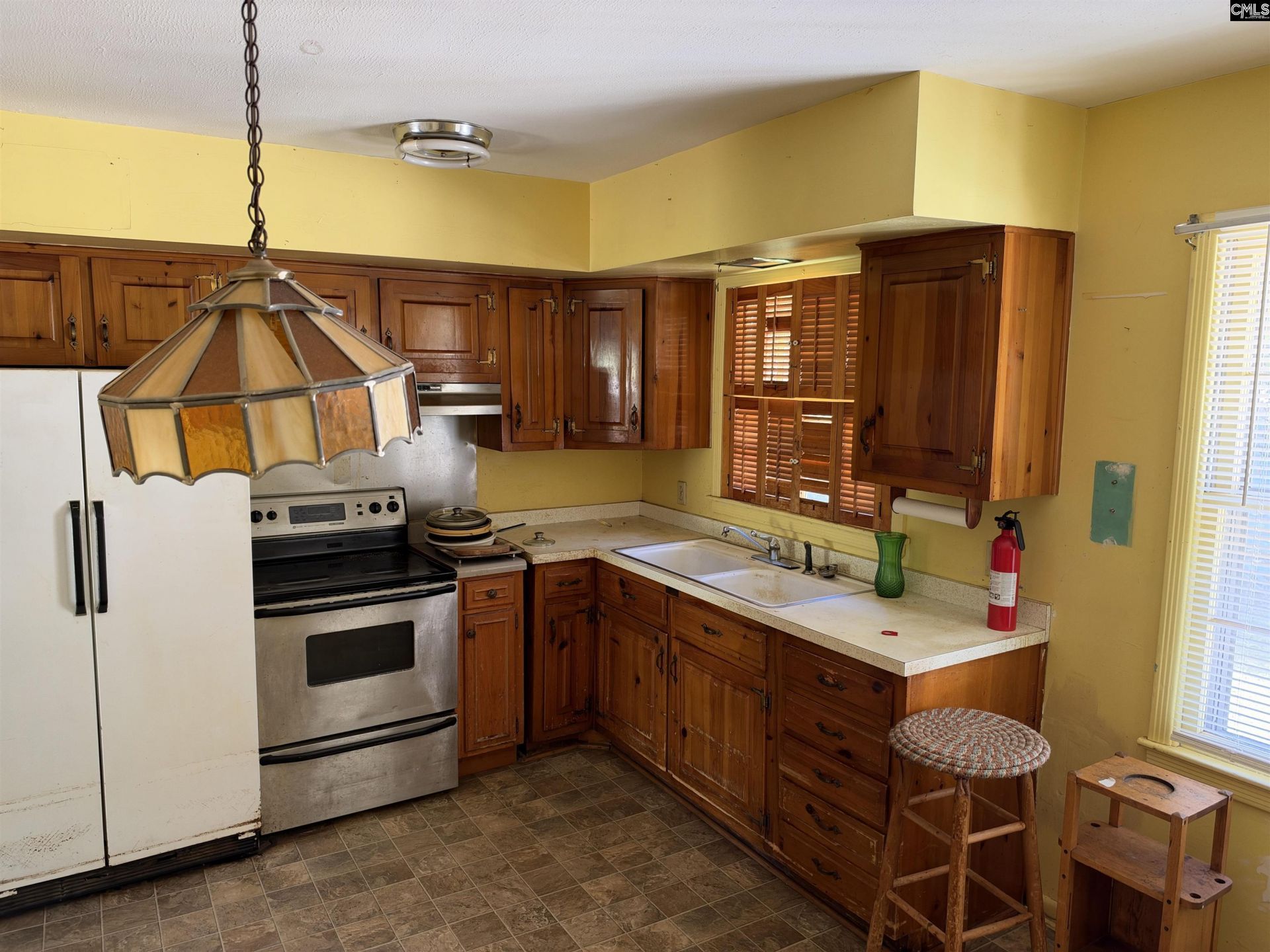 175 Peacan Grove Road  Photo 10