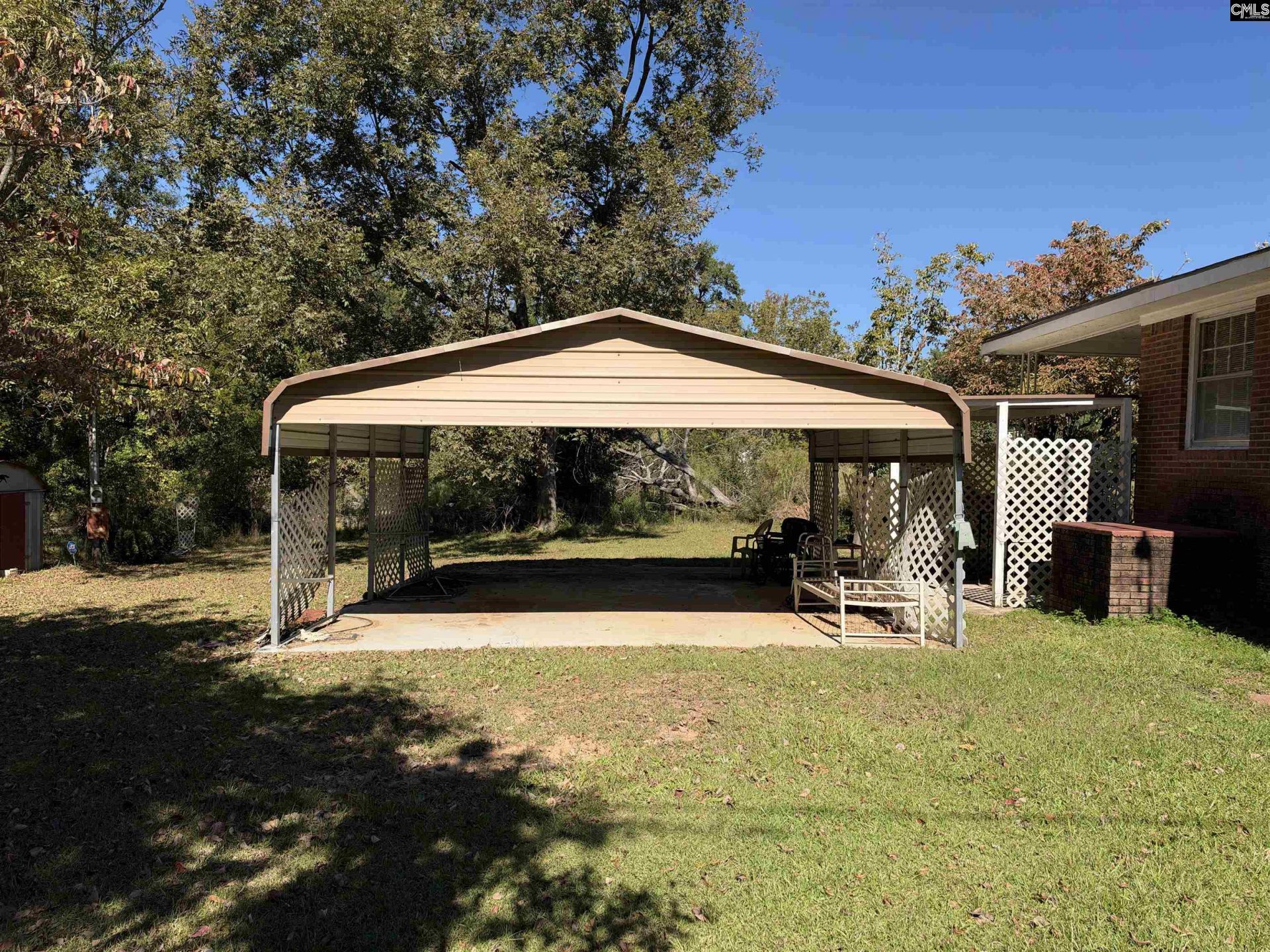 175 Peacan Grove Road  Photo 4