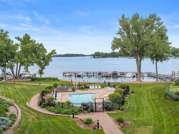 603 Lake Street , Unit 107, Excelsior, MN 55331