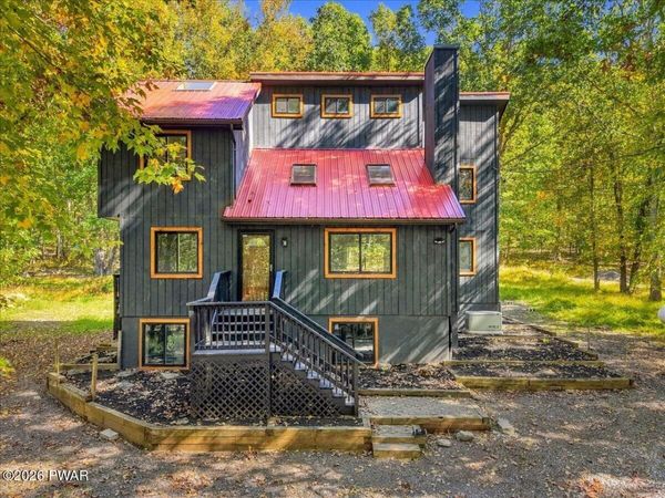 293 Canal Road , East Stroudsburg, PA 18302
