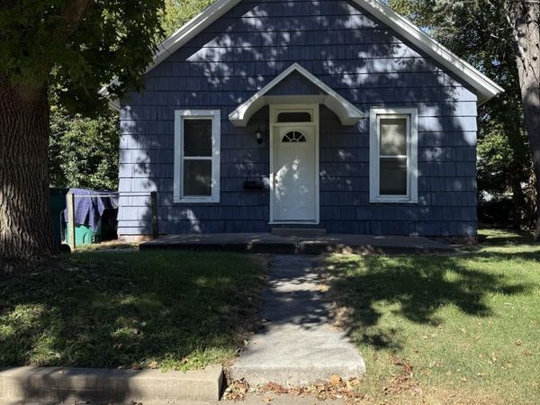 816 E CARROLL Street, Macomb, IL 61455