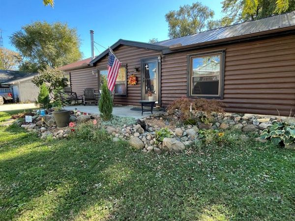 1110 Sunset Avenue, Vickery, OH 43464