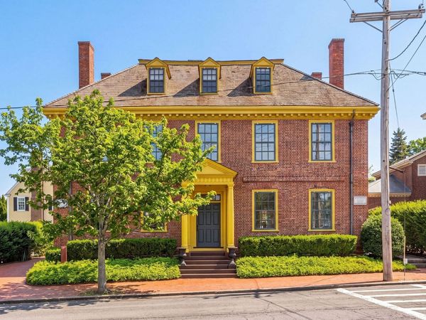 17 Federal St, Newburyport, MA 01950