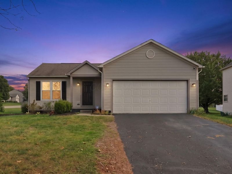 1816 Fern Trail Drive , Lancaster, OH 43130 Photo 2