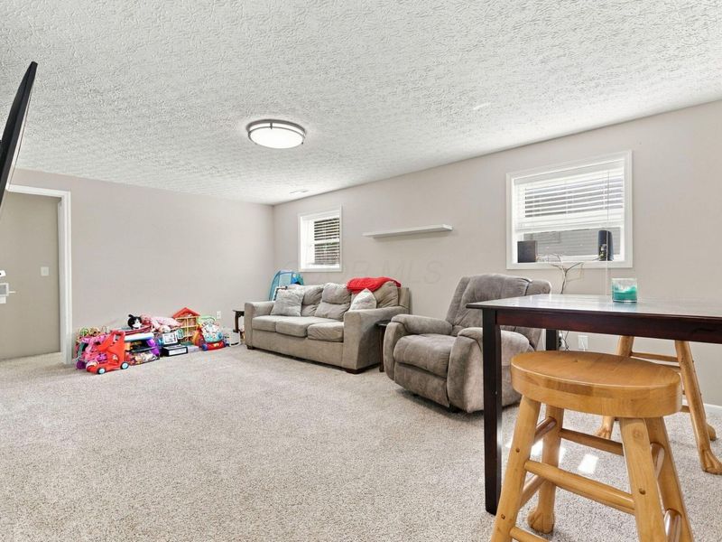 1816 Fern Trail Drive , Lancaster, OH 43130 Photo 24