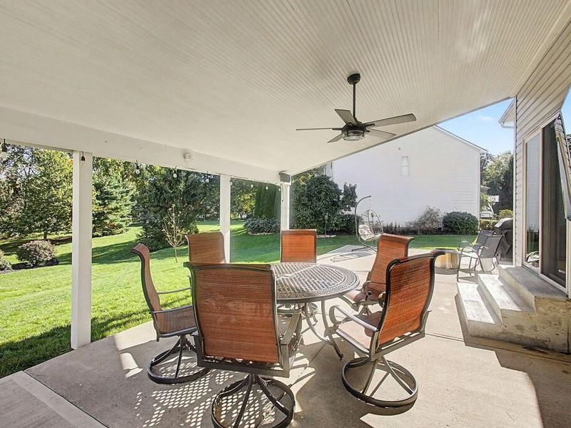 2321 Narrow Leaf Court, Lewis Center, OH 43035 Photo 4