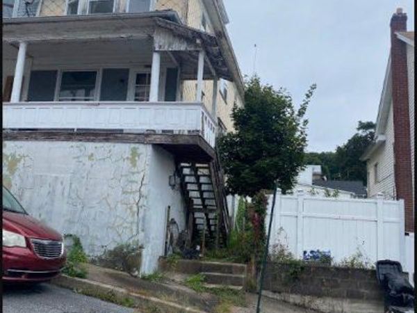1117 N VINE STREET , SHAMOKIN, PA 17872