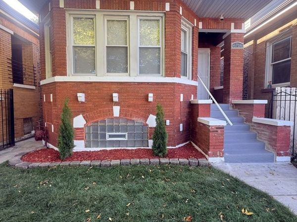6716 S Bell Avenue , Chicago, IL 60636