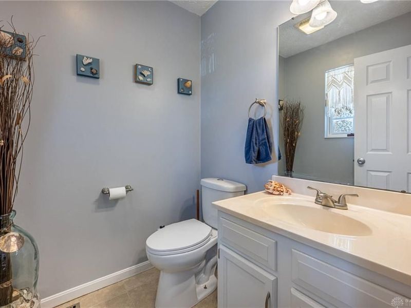 1587 Glenn Abbey Drive, Kettering, OH 45420 Photo 16