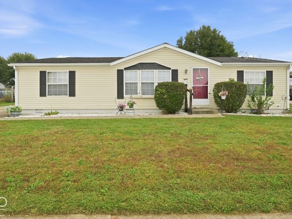 4681 Autumn Ridge Drive , Columbus, IN 47203