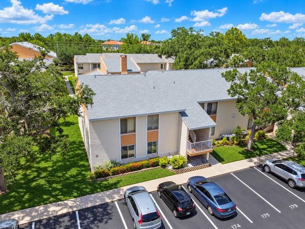 504 100TH AVENUE N, Unit 101, ST PETERSBURG, FL 33702