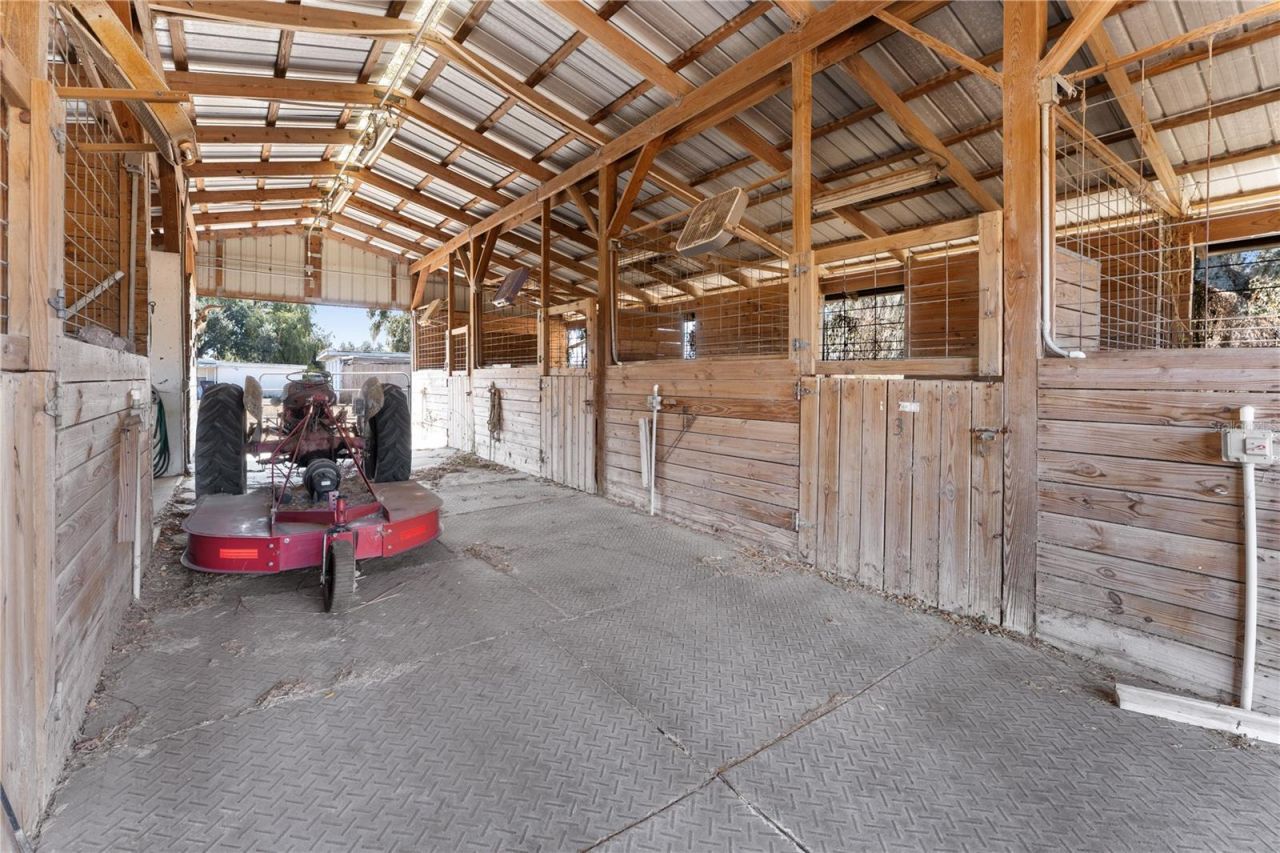 632 W Keysville Road, Plant City, FL 33567 Photo