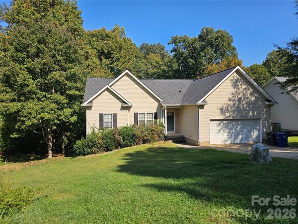 121 Loram Road , Troutman, NC 28166