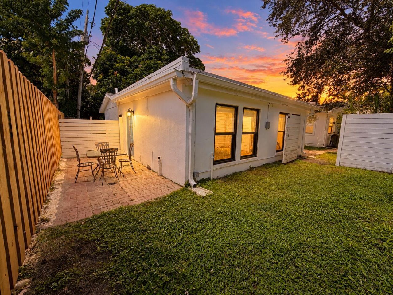 918 Upland Road, Unit 2, West Palm Beach, FL 33401 Photo