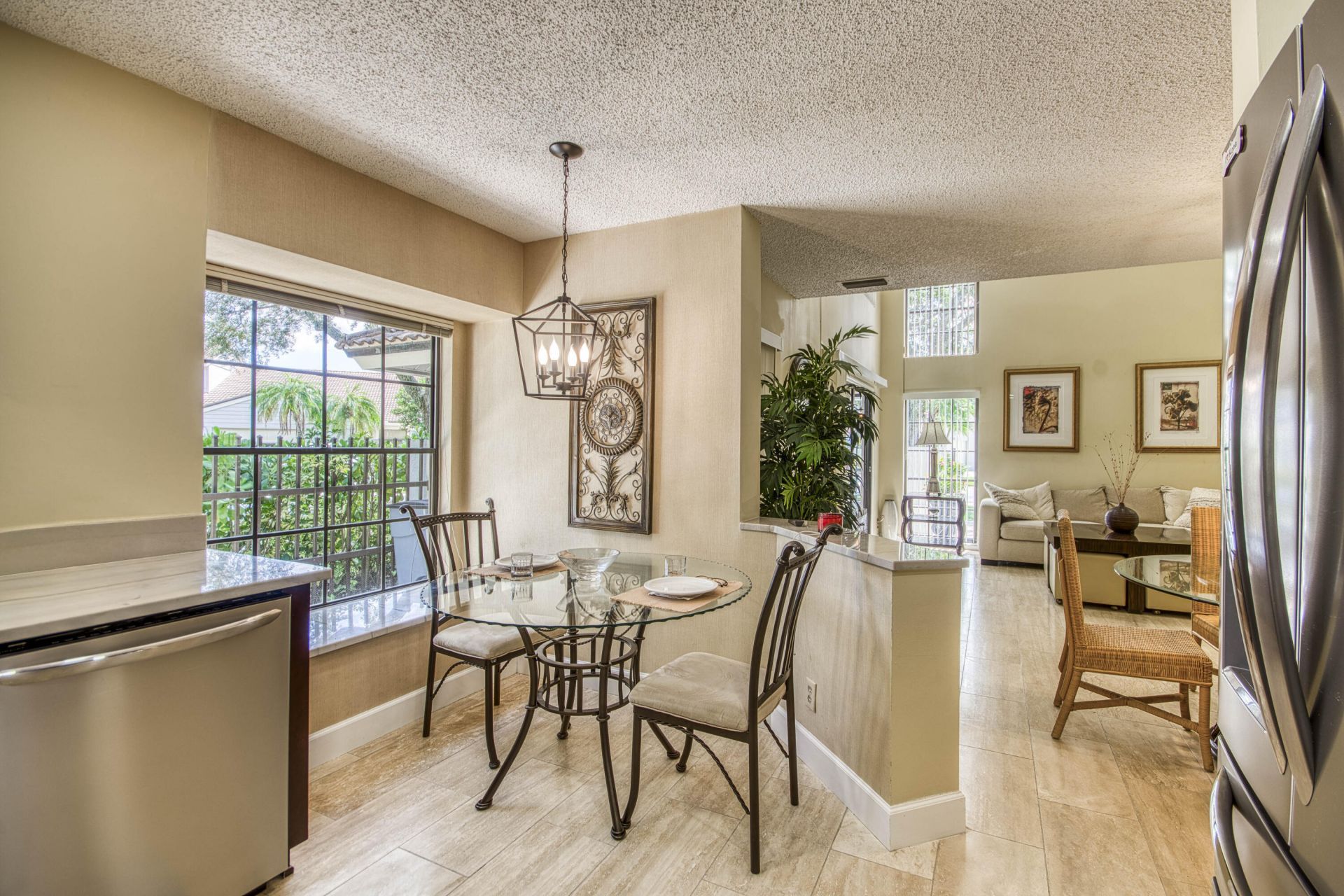 368 Prestwick Circle, Unit 4, Palm Beach Gardens, FL 33418 Photo