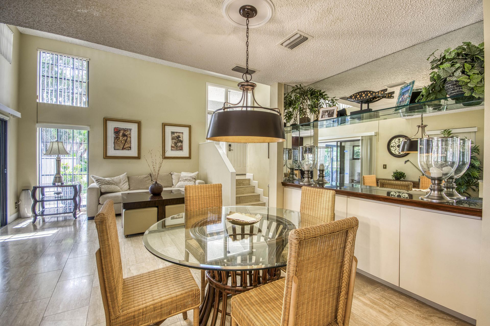 368 Prestwick Circle, Unit 4, Palm Beach Gardens, FL 33418 Photo
