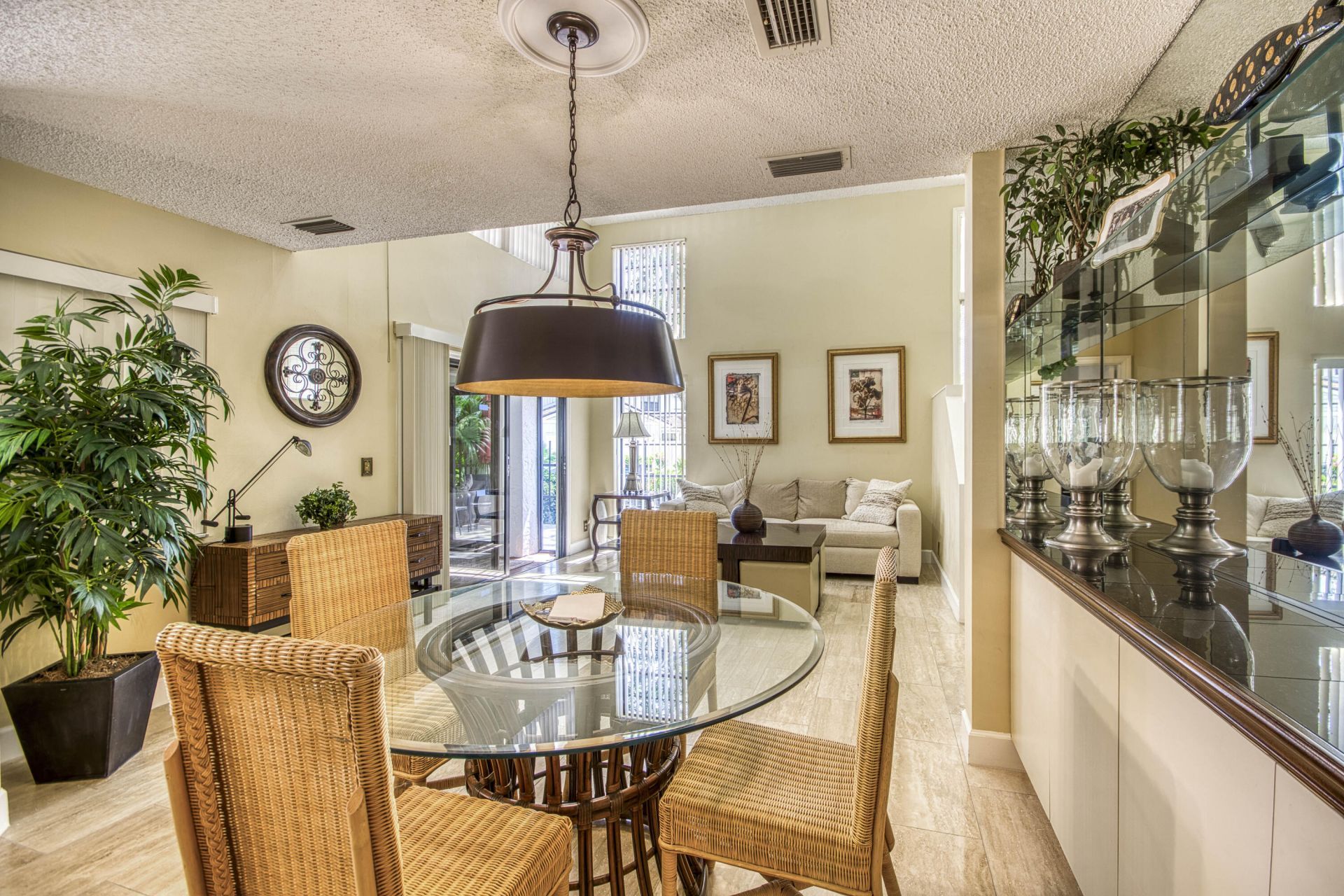 368 Prestwick Circle, Unit 4, Palm Beach Gardens, FL 33418 Photo