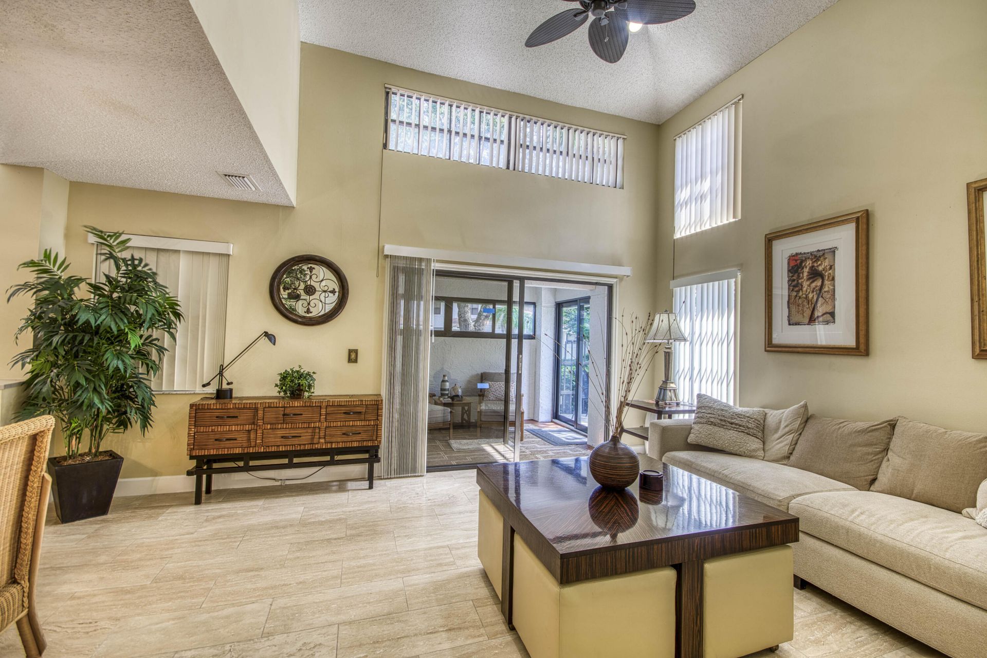 368 Prestwick Circle, Unit 4, Palm Beach Gardens, FL 33418 Photo