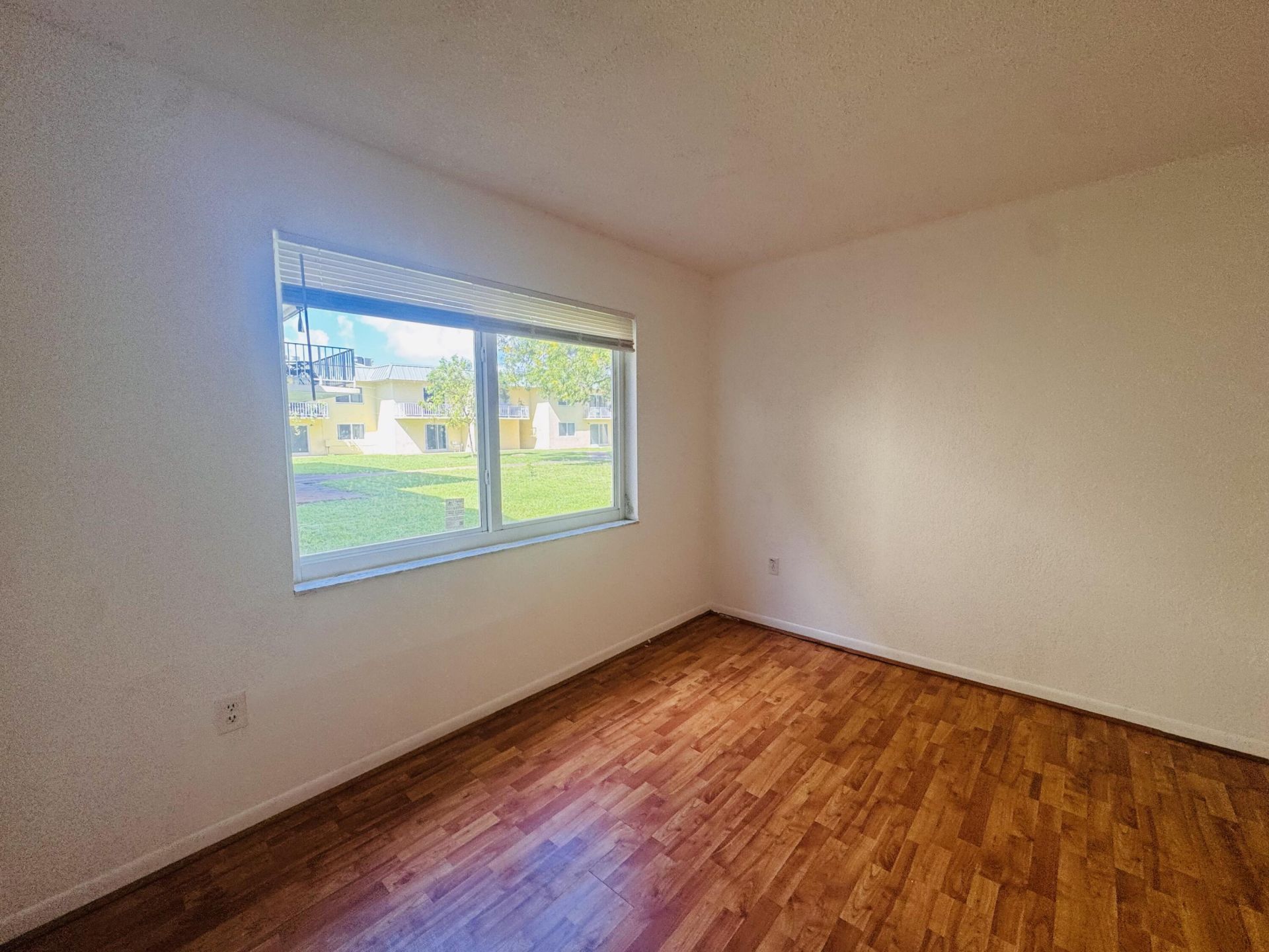 505 NW 177th Street, Unit 104, Miami Gardens, FL 33169 Photo