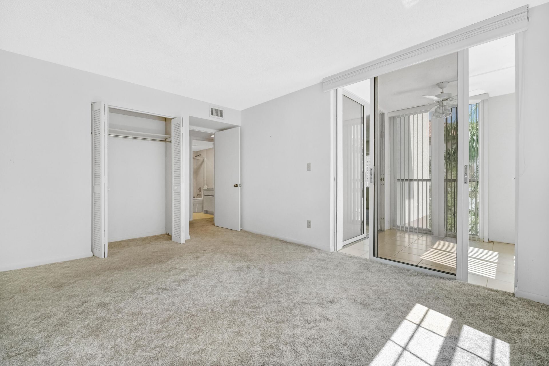 7370 Orangewood Lane, Unit #208, Boca Raton, FL 33433 Photo