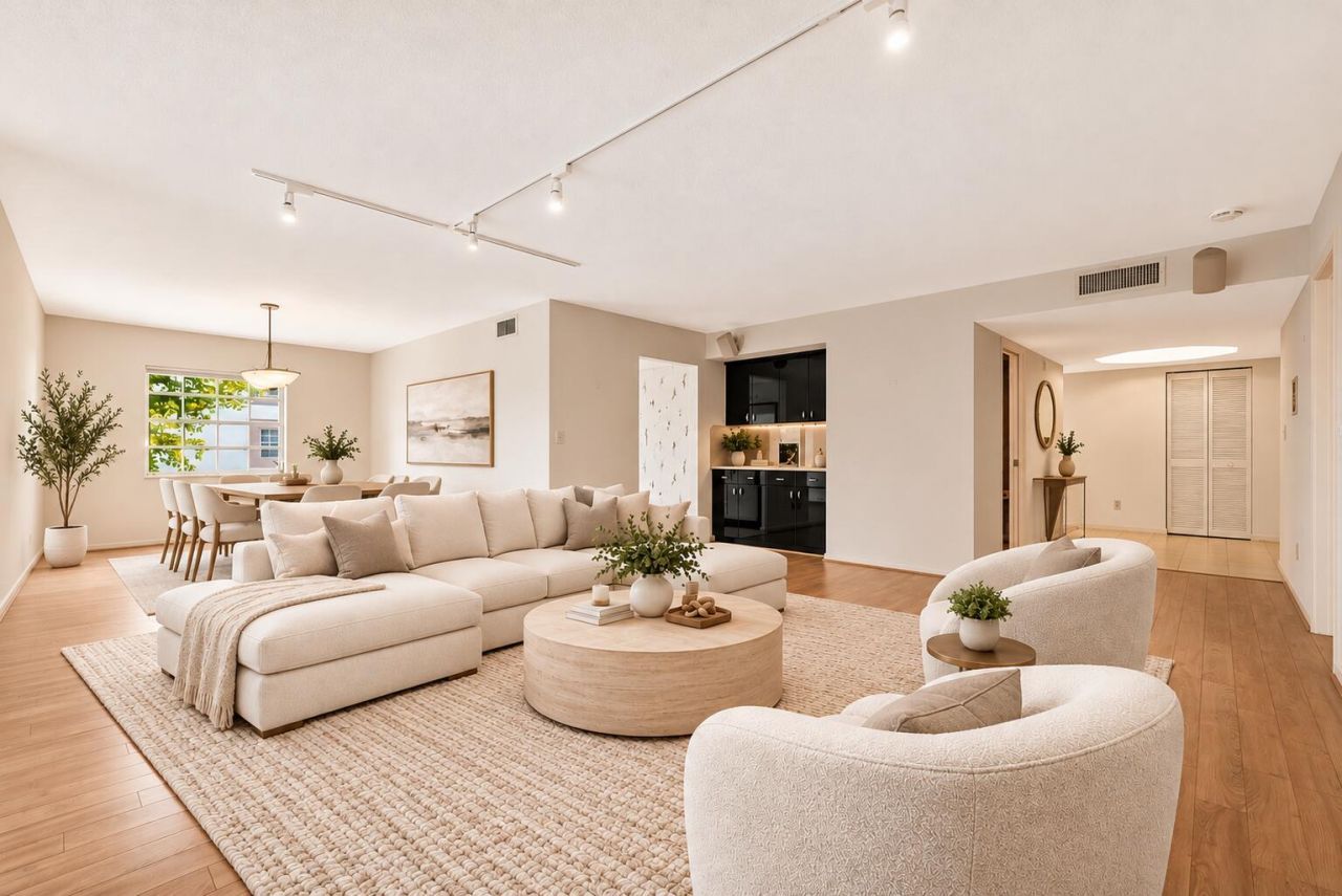 7370 Orangewood Lane, Unit #208, Boca Raton, FL 33433 Photo
