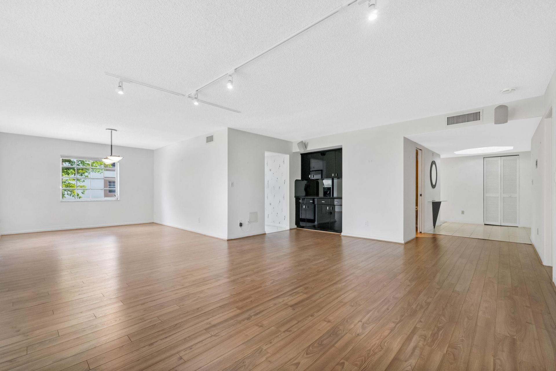 7370 Orangewood Lane, Unit #208, Boca Raton, FL 33433 Photo