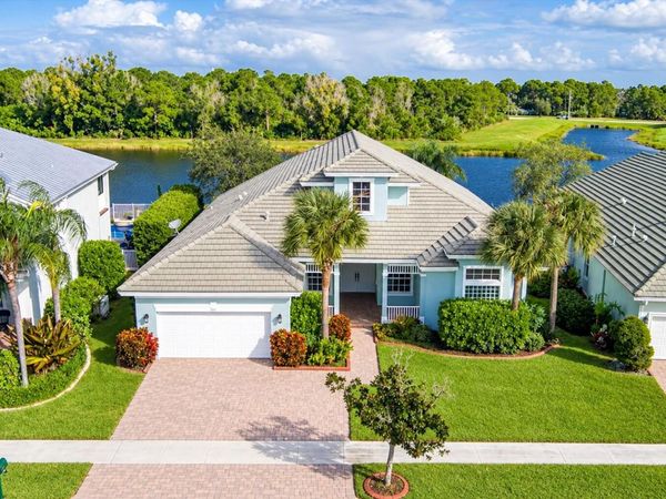 213 Magnolia Lakes Boulevard, Port St. Lucie, FL 34986