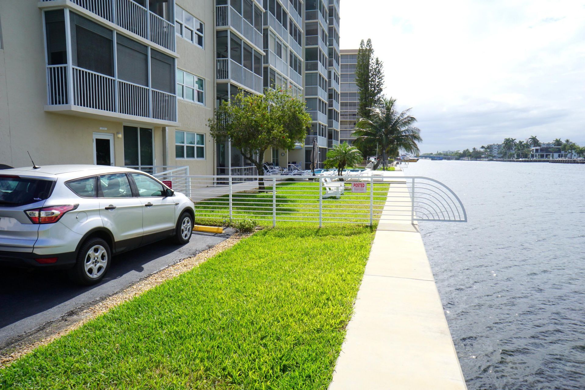 303 N Riverside Drive, Unit PH4, Pompano Beach, FL 33062 Photo
