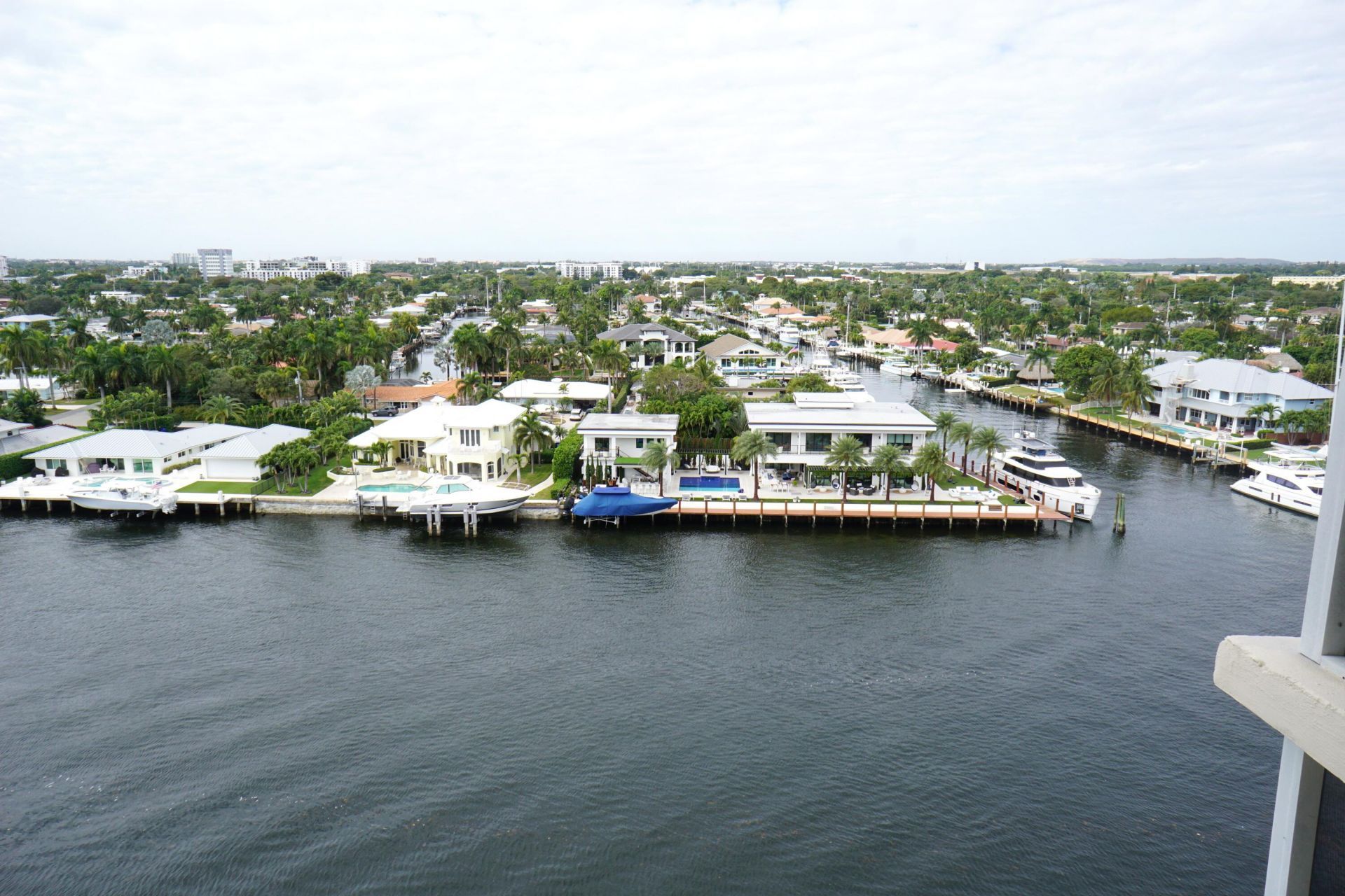 303 N Riverside Drive, Unit PH4, Pompano Beach, FL 33062 Photo