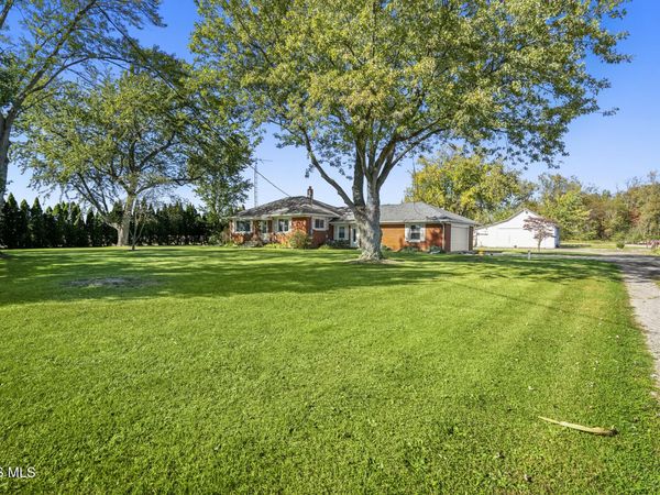 7238 Us-6, Napoleon, OH 43545