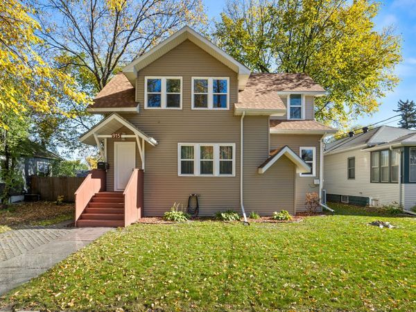 915 1st Street N, Fargo, ND 58102