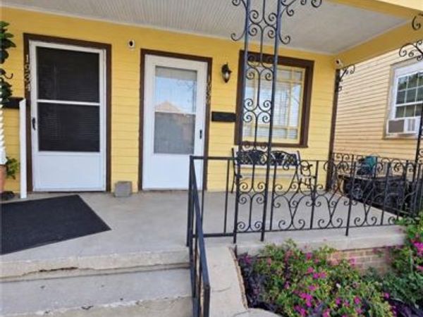 1936 SPAIN Street , New Orleans, LA 70117