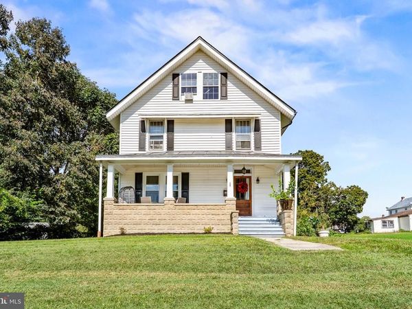 319 E CECIL AVENUE E, NORTH EAST, MD 21901