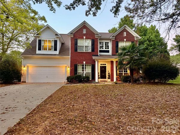 120 Centerpoint Drive, Mooresville, NC 28115