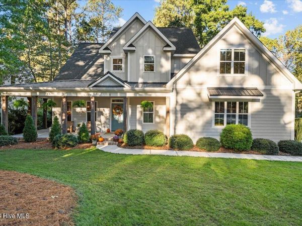 6 Arbutus Lane, Whispering Pines, NC 28327