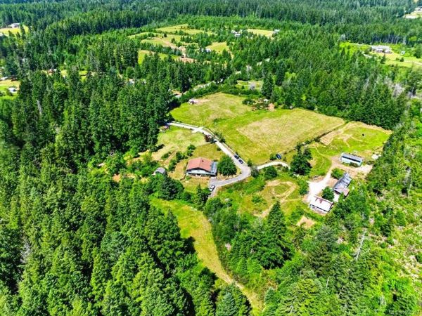 7251 Thompson Rd , Port Alberni, BC V9Y 8M3