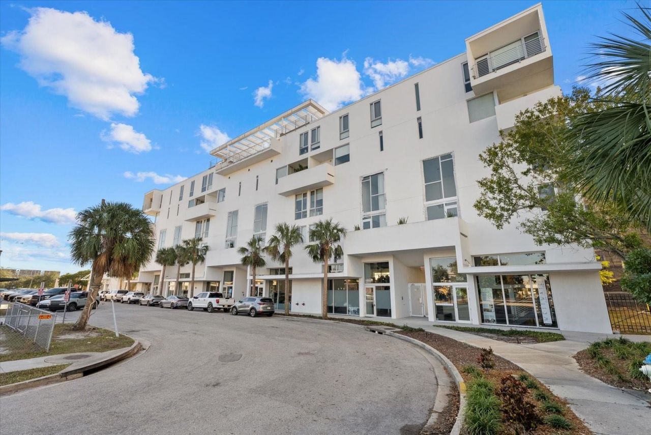1350 5th Street, Unit 306, Sarasota, FL 34236 Photo