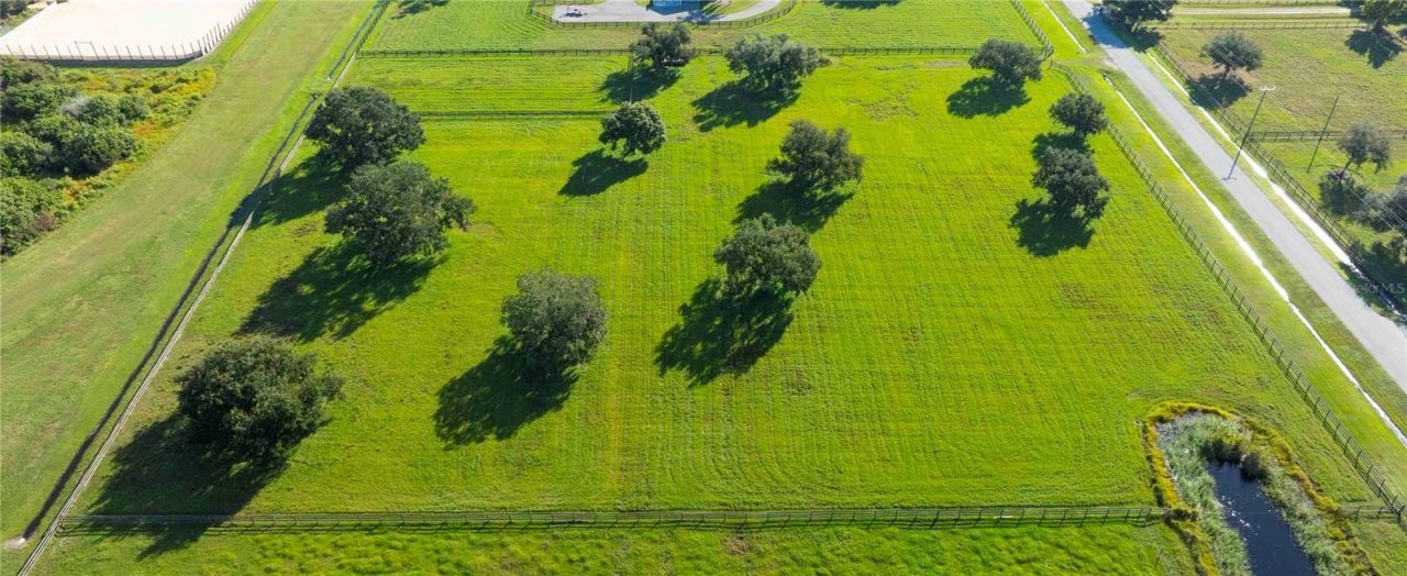 Whiskey Pond Lane , Sarasota, FL 34240 Photo