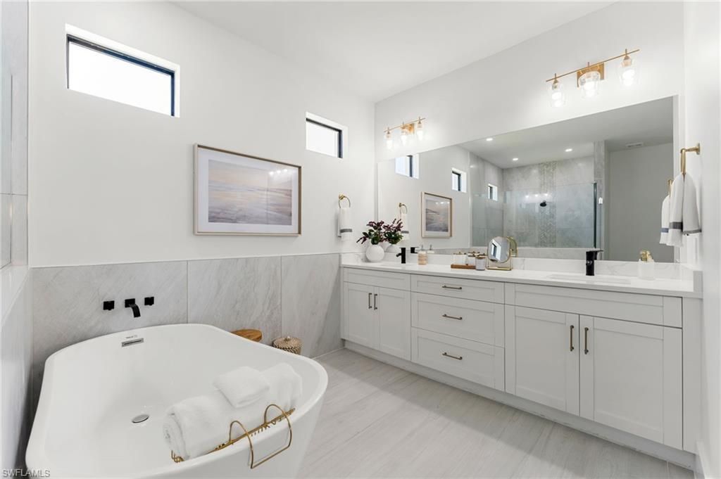 238 2nd St , Bonita Springs, FL 34134 Photo