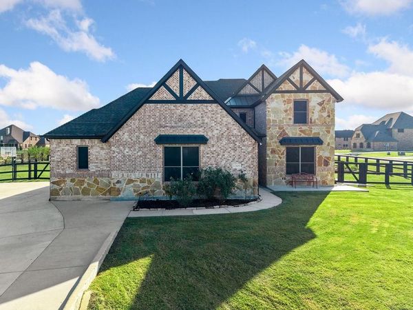 1205 Redbud Street, Howe, TX 75459