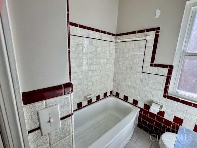 3246 Boudinot Ave, Cincinnati, OH 45211 Photo 16