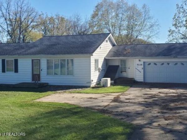 5135 Sherwood Highway, Olivet, MI 49076
