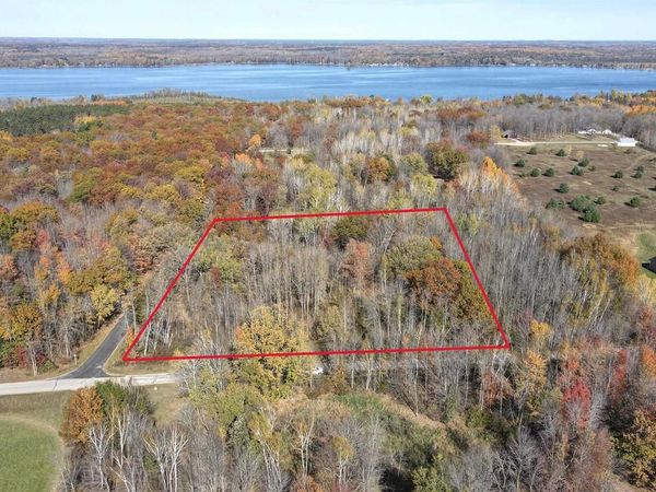 SCHOOL FOREST LANE, Crivitz, WI 54114