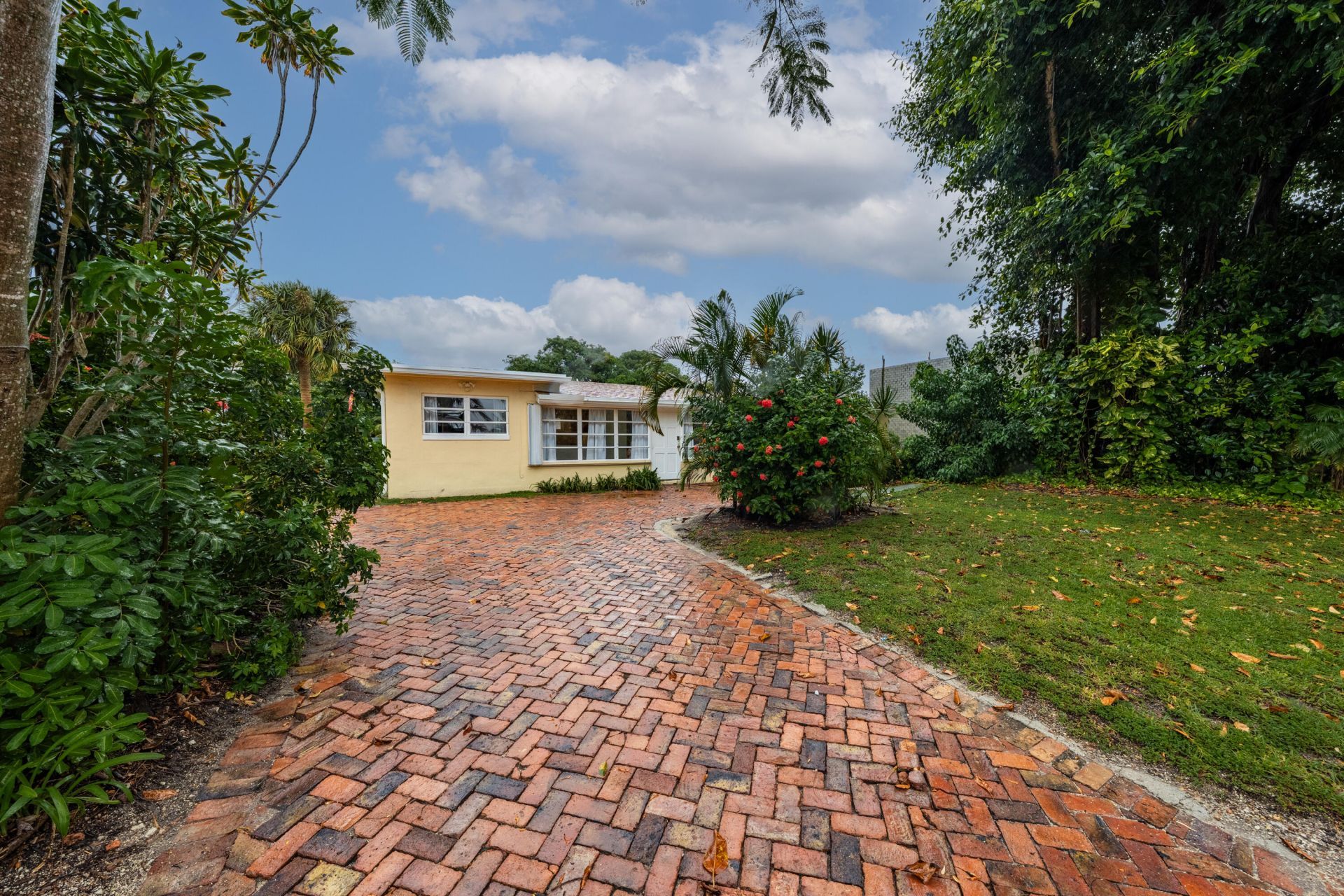 199 NW 9th Street, Boca Raton, FL 33432 Photo