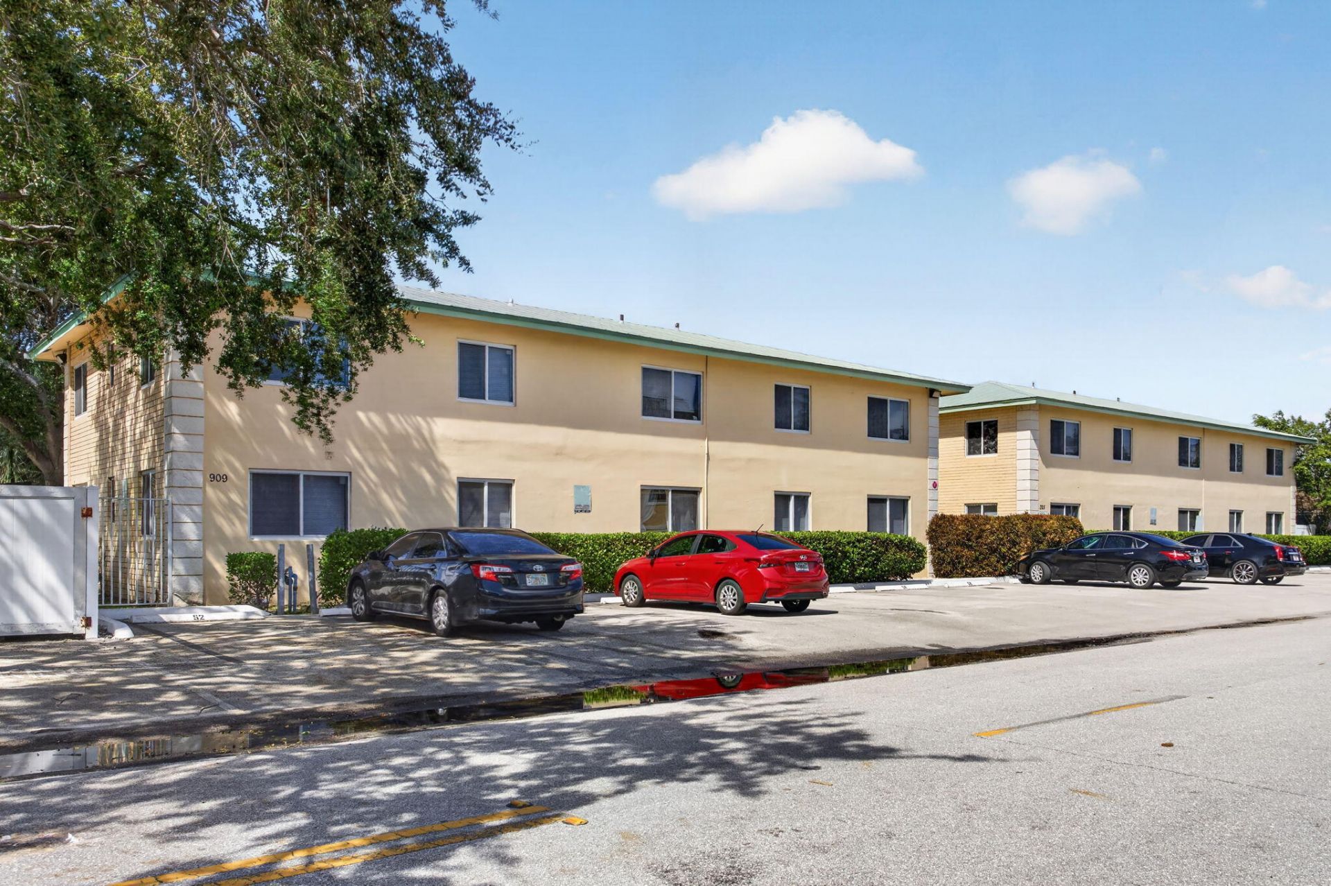 901 Pine Drive, Unit 7, Pompano Beach, FL 33060 Photo