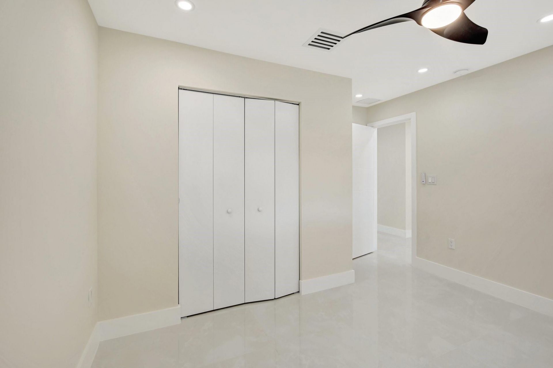 855 NW 76th Terrace, Plantation, FL 33324 Photo